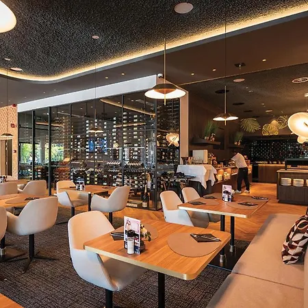 Der Valk Hotel Spa
