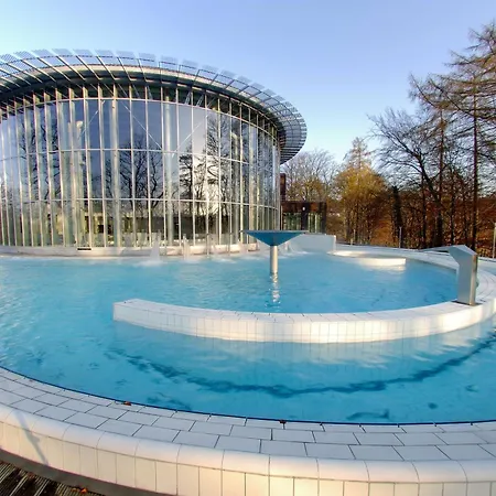 Hotel Der Valk 4*